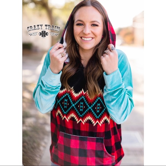 🐾Crazy Train Leave Her Wild Velvety Top🐾 - Picture 4 of 11